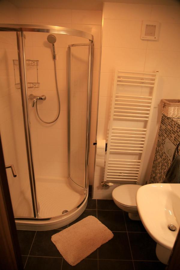 Apartment Vila Aston Vel'ka Lomnica Dış mekan fotoğraf